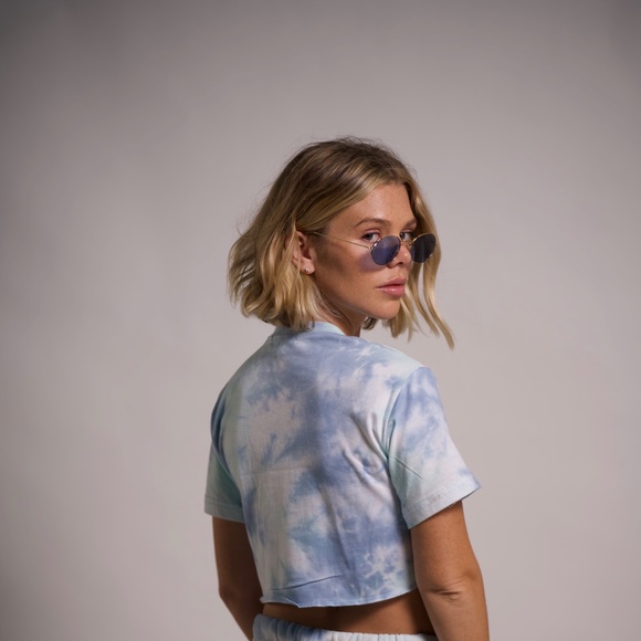 Women's Tie Dye Round Neck Short Sleeve Crop T-Shirt Top - Picture 3 of 3